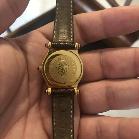 Gucci - Picture 3 of 5